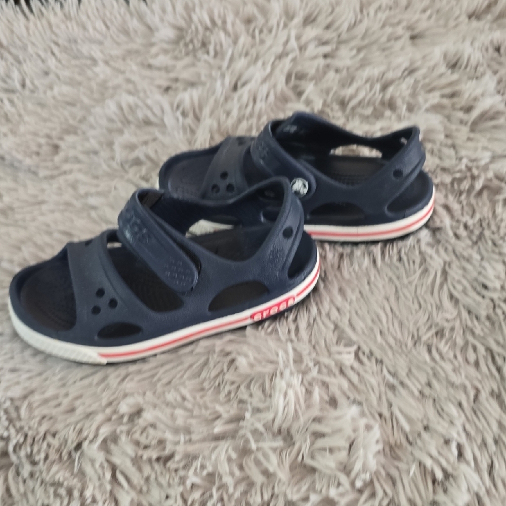 CROCS Kids Sandals in Navy with Red and White Accents - Picture 5 of 9